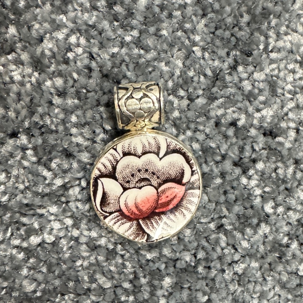 China Baroque Floral Sterling Silver Pendant